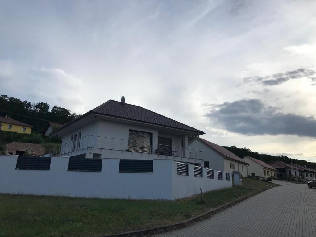 Ubytovani Sr Milovice  Luaran gambar
